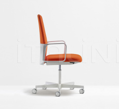 Кресло TEMPS 3765 Кресло TEMPS 3765 фабрика Pedrali