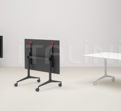 Итальянские Столы для конференц зала - Стол YPSILON Tilting Итальянские Столы для конференц зала - Стол YPSILON Tilting фабрика Pedrali