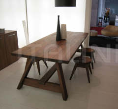 Стол обеденный BRENTA фабрика Riva 1920