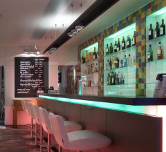 Итальянские Потолочные светильники - Потолочный светильник Bolster Итальянские Потолочные светильники - Потолочный светильник Bolster фабрика Modular Lighting Instruments