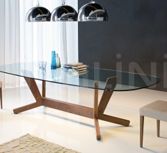 Стол обеденный Goblin фабрика Cattelan Italia