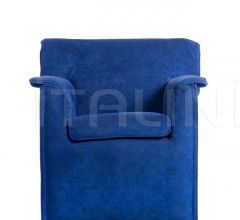 Кресло Lauriana фабрика B&B Italia