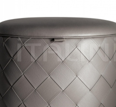 Итальянские Пуфы - Пуф Grant фабрика Poltrona Frau