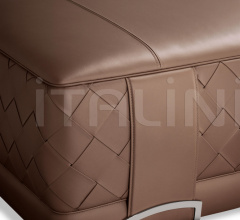 Итальянские Пуфы - Пуф Grant фабрика Poltrona Frau