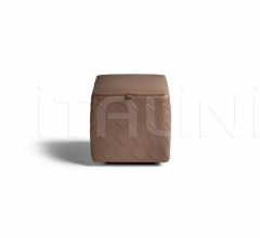 Итальянские Пуфы - Пуф Grant фабрика Poltrona Frau