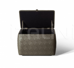 Итальянские Пуфы - Пуф Grant фабрика Poltrona Frau