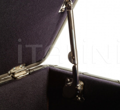 Итальянские Пуфы - Пуф Grant фабрика Poltrona Frau