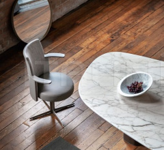 Стул с подлокотниками Jeff Стул с подлокотниками Jeff фабрика Poltrona Frau