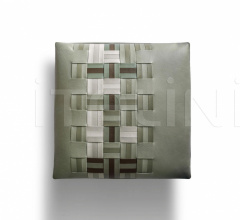 Подушка Journey фабрика Poltrona Frau