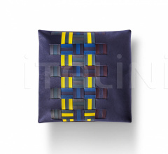 Подушка Journey фабрика Poltrona Frau