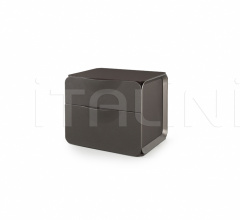 Тумбочка Milano bedside table фабрика Turri