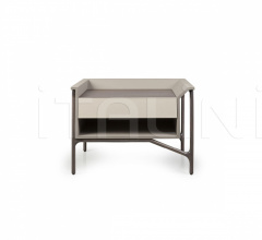 Тумбочка Vine bedside table фабрика Turri