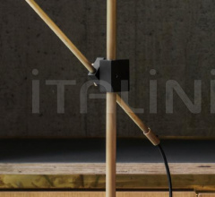 Итальянские Свет - Напольный светильник SHEAR фабрика Bert Frank