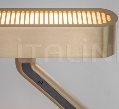 Итальянские Настольные светильники - Настольный светильник COLT Итальянские Настольные светильники - Настольный светильник COLT фабрика Bert Frank