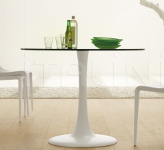 Круглый стол Hugo Bistrot фабрика Cattelan Italia