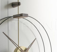 Итальянские Предметы интерьера - Часы MICRO BARCELONA фабрика Nomon