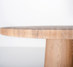 Стол обеденный KOPS ROUND TABLE Стол обеденный KOPS ROUND TABLE фабрика Van Rossum