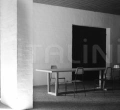 Стол обеденный WEDGE TABLE Стол обеденный WEDGE TABLE фабрика Van Rossum