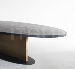 Стол обеденный OPIUM OVAL TABLE WITH BRASS DETAIL Стол обеденный OPIUM OVAL TABLE WITH BRASS DETAIL фабрика Van Rossum