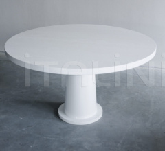 Стол обеденный KOPS ROUND TABLE WITH STEEL BASE Стол обеденный KOPS ROUND TABLE WITH STEEL BASE фабрика Van Rossum