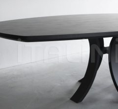 Стол обеденный KOPS SLIM OVAL TABLE Стол обеденный KOPS SLIM OVAL TABLE фабрика Van Rossum