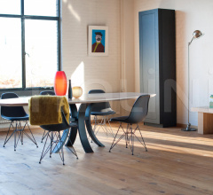 Стол обеденный KOPS SLIM OVAL TABLE Стол обеденный KOPS SLIM OVAL TABLE фабрика Van Rossum