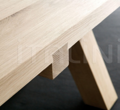 Стол обеденный LENS TABLE Стол обеденный LENS TABLE фабрика Van Rossum