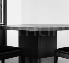 Стол обеденный NOTA BENE SQUARE TABLE Стол обеденный NOTA BENE SQUARE TABLE фабрика Van Rossum
