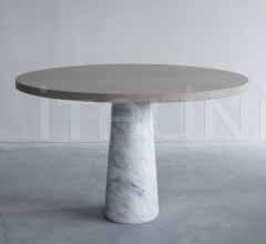 Стол обеденный STONE TABLE WITH CARRARA MARBLE Стол обеденный STONE TABLE WITH CARRARA MARBLE фабрика Van Rossum