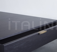 Журнальный столик NOTA BENE COFFEE TABLE Журнальный столик NOTA BENE COFFEE TABLE фабрика Van Rossum