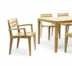 Итальянские Уличные столы - Стол обеденный Ribot Итальянские Уличные столы - Стол обеденный Ribot фабрика Ethimo