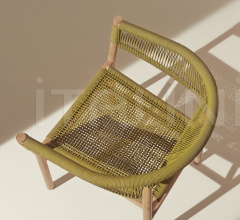 Итальянские Уличная мебель - Стул с подлокотниками Kilt in teak фабрика Ethimo