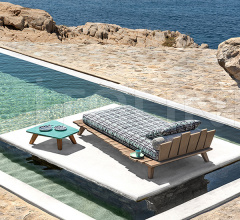 Итальянские Уличные столики - Столик Rafael Coffee table 68x70 фабрика Ethimo