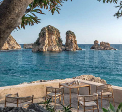 Итальянские Уличные столики - Кресло Kilt фабрика Ethimo