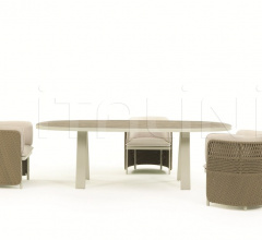 Итальянские Уличная мебель - Стул с подлокотниками Esedra Dining armchair фабрика Ethimo