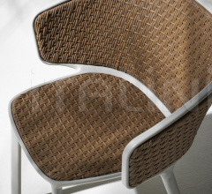 Итальянские Уличная мебель - Стул с подлокотниками Pluvia Natwick фабрика Ethimo