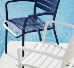 Итальянские Уличная мебель - Стул с подлокотниками Ocean фабрика Ethimo