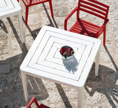 Итальянские Уличная мебель - Стул с подлокотниками Stella фабрика Ethimo